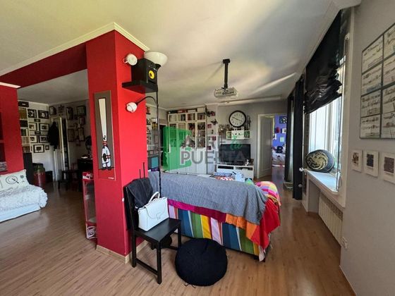 Foto 2 de Piso en venta en San Rosendo de 2 habitaciones con terraza y garaje