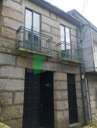 Foto 1 de Casa en venta en Toén de 3 habitaciones con balcón