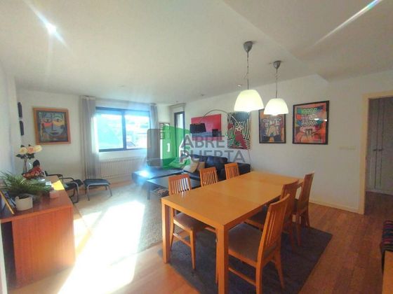 Foto 1 de Pis en venda a Centro - Ourense de 4 habitacions amb garatge i balcó