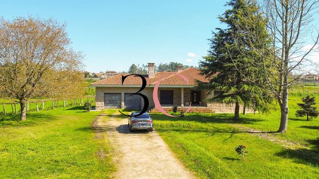 Foto 1 de Xalet en venda a Tomiño de 3 habitacions amb garatge i jardí