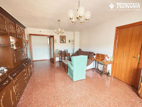 Foto 2 de Piso en venta en Polígono Cartuja – La Paz de 3 habitaciones con ascensor