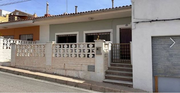 Foto 1 de Venta de casa adosada en Hondón de los Frailes de 4 habitaciones con terraza y calefacción