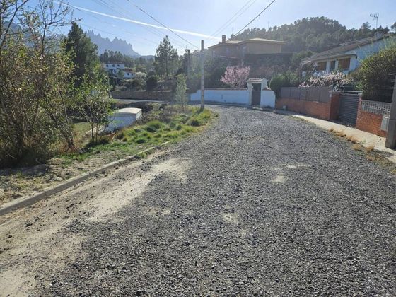 Foto 1 de Venta de terreno en Castellbell i el Vilar de 836 m²