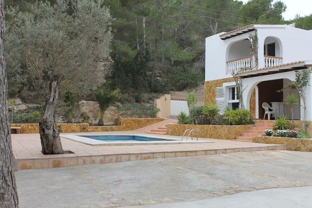 Foto 2 de Xalet en lloguer a Sant Jordi de Ses Salines de 4 habitacions amb terrassa i piscina