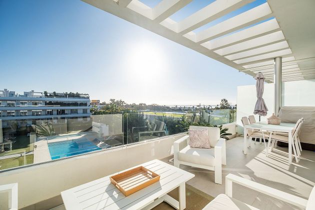 Foto 1 de Àtic en venda a calle Hinojo de 2 habitacions amb terrassa i piscina