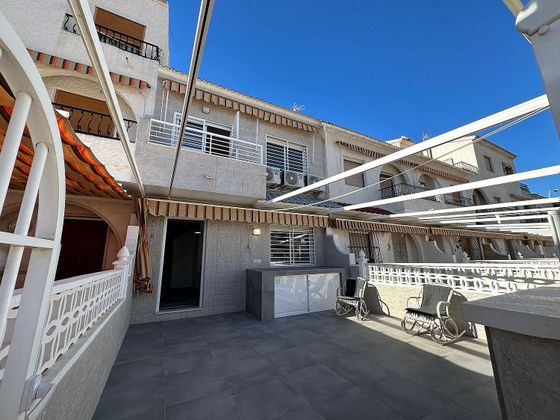 Foto 1 de Casa en venda a calle Biar de 2 habitacions amb terrassa i balcó