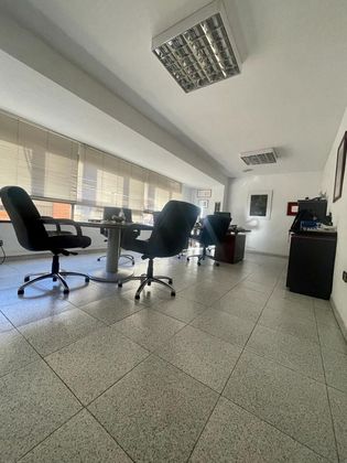 Foto 1 de Venta de oficina en calle Poeta Verdaguer con aire acondicionado y ascensor