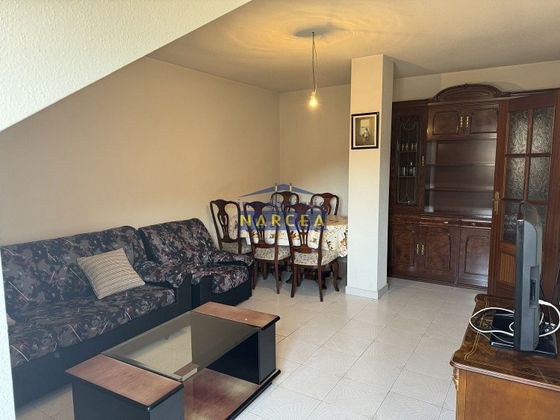 Foto 2 de Pis en venda a Cangas del Narcea de 2 habitacions amb terrassa i calefacció