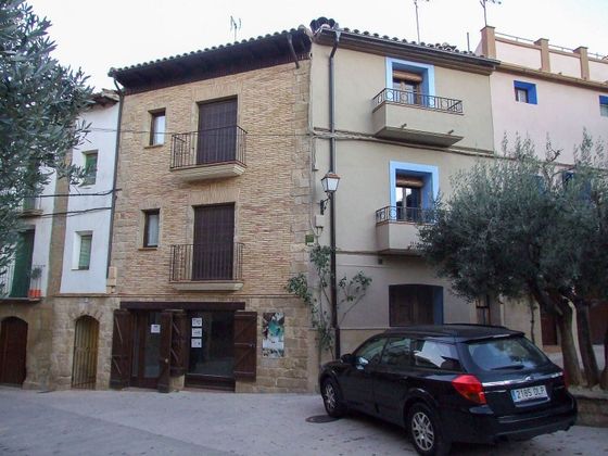 Foto 1 de Venta de casa en plaza De Las Santas Nunilo y Alodia de 7 habitaciones con terraza y balcón