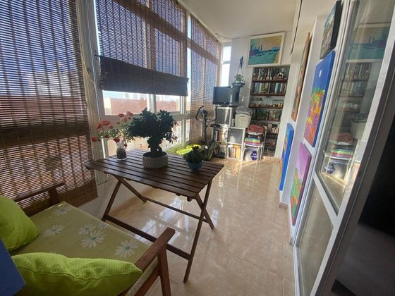 Foto 2 de Piso en venta en Centro-Calzada-Cabo Noval de 3 habitaciones con terraza y aire acondicionado