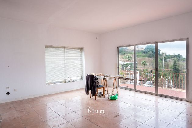 Foto 1 de Casa en venda a Velilla-Taramay de 3 habitacions amb terrassa i piscina