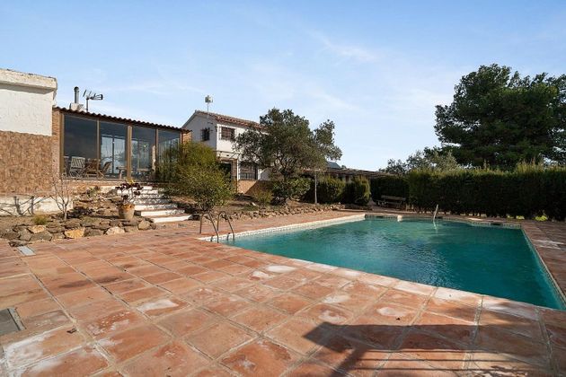 Foto 1 de Casa rural en venda a Cártama de 6 habitacions amb piscina i jardí