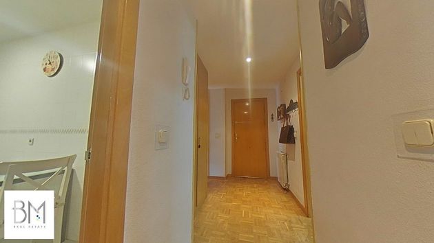 Foto 2 de Piso en venta en Veredillas - Juncal - Zarzuela de 3 habitaciones con garaje y aire acondicionado