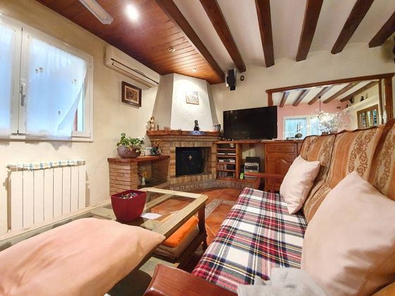 Foto 1 de Casa en venta en Sant Vicenç de Castellet de 5 habitaciones con terraza y garaje