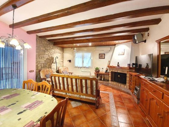 Foto 2 de Casa en venda a Sant Vicenç de Castellet de 5 habitacions amb terrassa i garatge