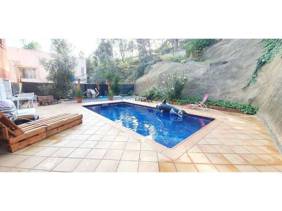 Foto 1 de Casa en venda a Castellgalí de 4 habitacions amb terrassa i piscina