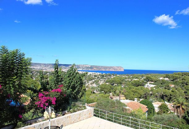 Foto 1 de Xalet en lloguer a Balcón al Mar-Cap Martí de 6 habitacions amb terrassa i piscina