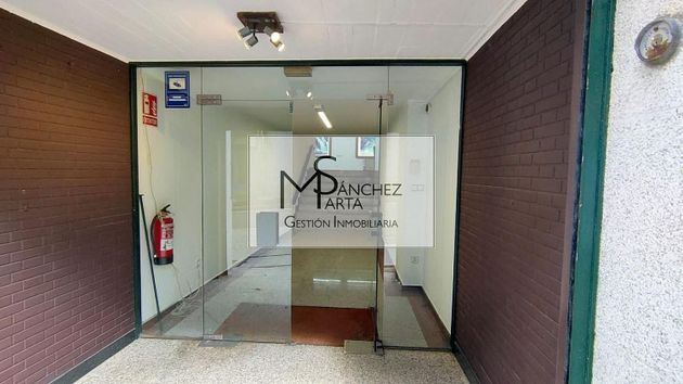 Foto 2 de Alquiler de local en Praza España - Casablanca de 163 m²