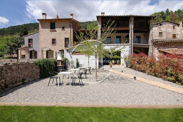Foto 1 de Casa rural en venda a Vall d´en Bas, la de 6 habitacions amb terrassa i jardí