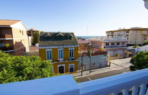 Foto 1 de Àtic en venda a Pedregalejo de 6 habitacions amb terrassa i balcó