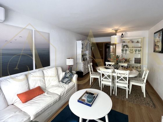 Foto 1 de Alquiler de piso en Perchel Sur - Plaza de Toros Vieja de 3 habitaciones con muebles y balcón