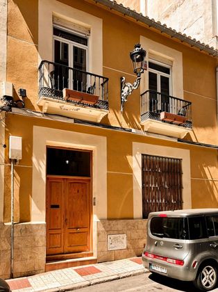 Foto 1 de Ático en venta en calle Peña de 1 habitación con balcón y aire acondicionado