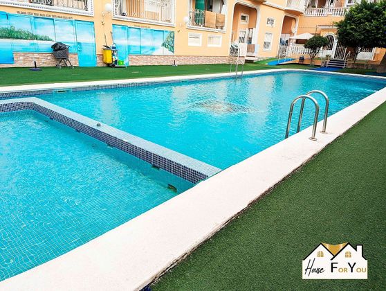 Foto 1 de Venta de piso en calle Rio Pigueña de 2 habitaciones con terraza y piscina