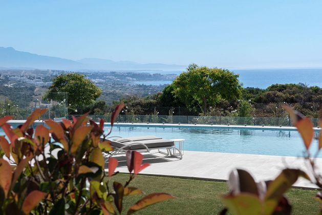 Foto 2 de Àtic en venda a urbanización Cortesin de 2 habitacions amb terrassa i piscina