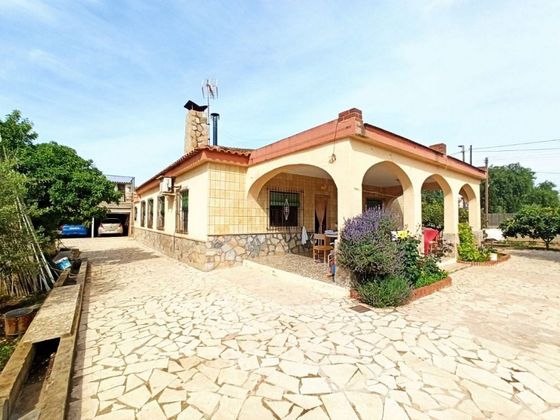 Foto 1 de Casa rural en venta en Alcalde Felipe Mallol de 6 habitaciones con terraza y piscina