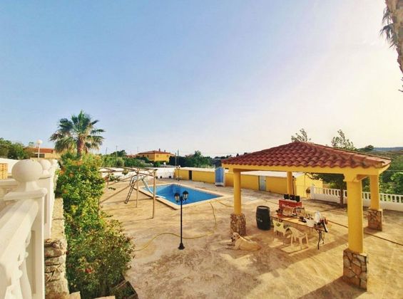 Foto 1 de Casa rural en venda a Casco Antiguo - Santa Cruz de 6 habitacions amb terrassa i piscina