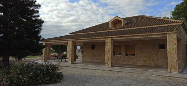 Foto 1 de Casa rural en venda a Centro - Elche de 6 habitacions amb terrassa i garatge