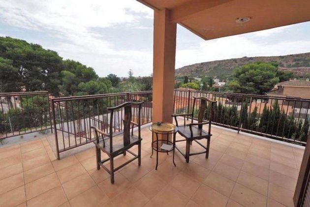 Foto 2 de Xalet en venda a Casco Antiguo - Santa Cruz de 9 habitacions amb terrassa i piscina