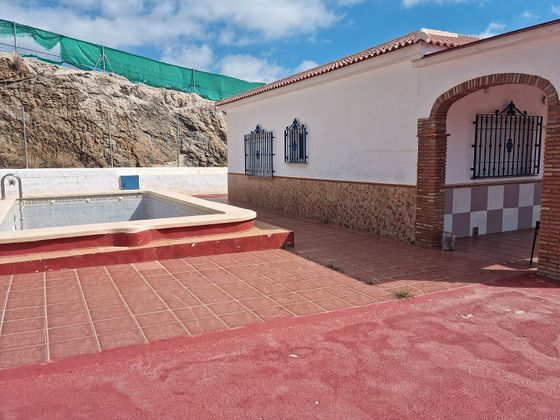 Foto 1 de Chalet en venta en Lagos de 2 habitaciones con terraza y piscina