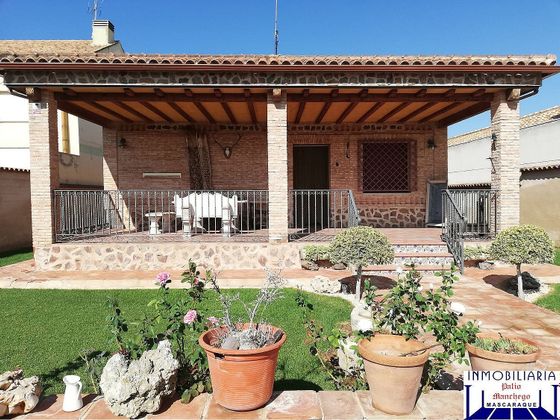 Foto 1 de Xalet en venda a Manzaneque de 2 habitacions amb terrassa i jardí