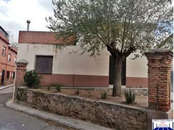 Foto 2 de Casa en venta en Almonacid de Toledo de 4 habitaciones y 140 m²