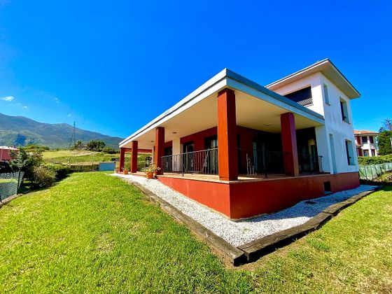 Foto 2 de Xalet en venda a Colunga de 6 habitacions amb terrassa i garatge