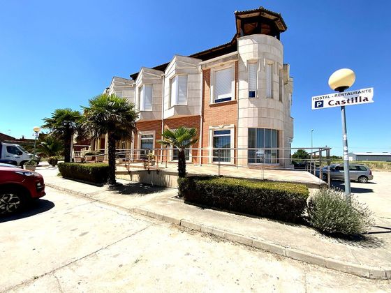 Foto 1 de Edifici en venda a San Cristóbal de Entreviñas amb piscina