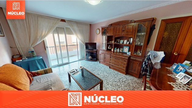 Foto 1 de Pis en venda a San Juan de Alicante/Sant Joan d´Alacant de 3 habitacions amb balcó i calefacció