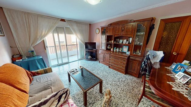 Foto 2 de Pis en venda a San Juan de Alicante/Sant Joan d´Alacant de 3 habitacions amb balcó i calefacció
