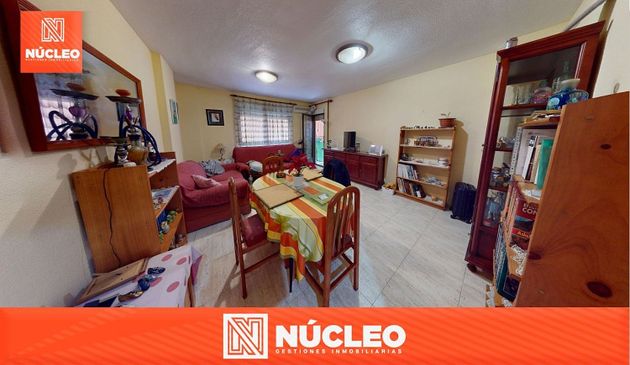 Foto 1 de Piso en venta en Campello Pueblo de 3 habitaciones con balcón y aire acondicionado
