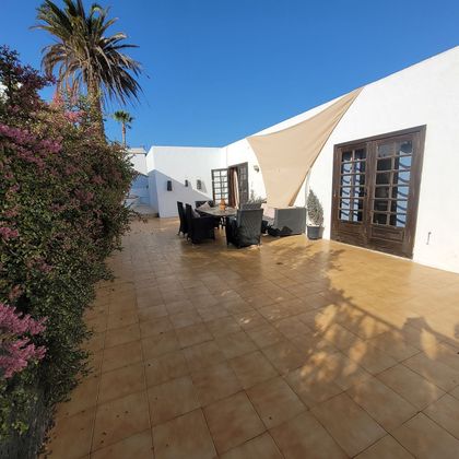 Foto 1 de Chalet en venta en Macher de 6 habitaciones con terraza y jardín