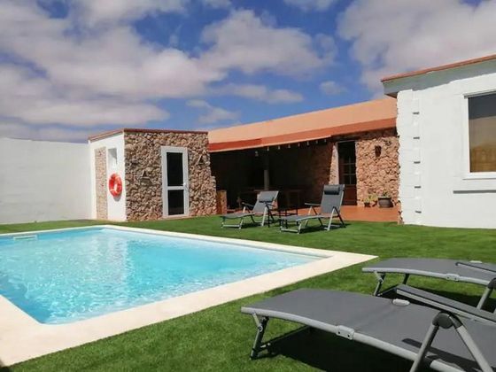 Foto 2 de Xalet en venda a Tefía-Tetir de 3 habitacions amb terrassa i piscina