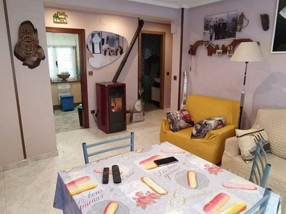 Foto 2 de Pis en venda a La Villa - Bazuelo de 3 habitacions amb calefacció