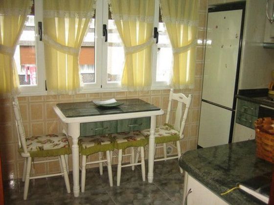 Foto 2 de Pis en venda a San Pedro - Siana de 3 habitacions amb terrassa i calefacció