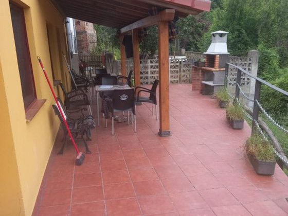 Foto 1 de Casa en venta en La Villa - Bazuelo de 2 habitaciones con terraza y jardín
