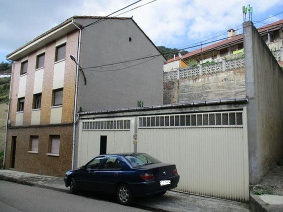 Foto 1 de Venta de edificio en calle Colominas Caborana de 225 m²