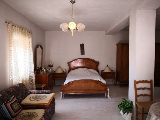 Foto 1 de Chalet en venta en Casas de Juan Núñez de 4 habitaciones con terraza y garaje