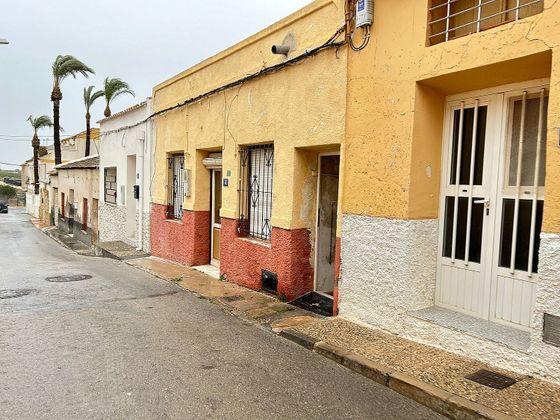 Foto 2 de Casa en venta en calle Reyes Catolicos de 3 habitaciones con terraza