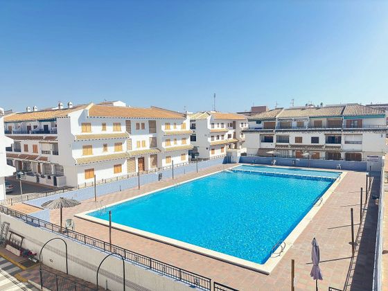 Foto 2 de Àtic en venda a avenida De Ronda de 2 habitacions amb terrassa i piscina