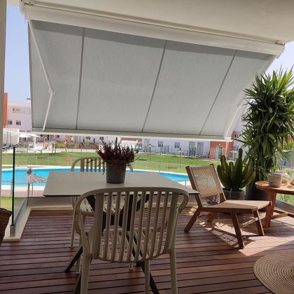 Foto 1 de Pis en venda a Las Tres Piedras - Costa Ballena de 2 habitacions amb terrassa i piscina